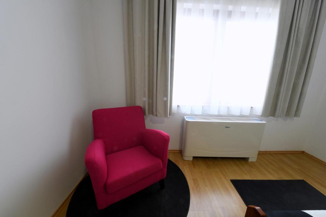 Apartments & Rooms Krizevci Bagian luar foto